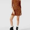 Adidas Originals Off-Shoulder-Minikleid Mit Allover-Animal-Print - Orange