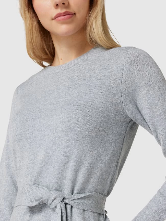 Pieces Knielanges Kleid In Strick-Optik Modell 'Cava' - Hellgrau Meliert – Bild 3