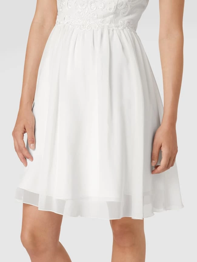 Laona Cocktailkleid In Minilänge Mit Floraler Stickerei - Offwhite – Bild 6