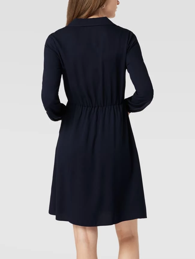 Armedangels Knielanges Kleid Mit V-Ausschnitt Modell 'Desiraa' - Marineblau 7 Armedangels Knielanges Kleid Mit V-Ausschnitt Modell 'Desiraa' - Marineblau – Bild 5